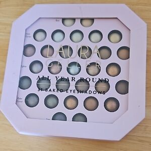 Laura Geller All Year Round Eyeshadow Palette